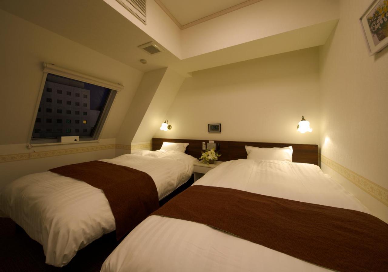 Hotel Shimbashi Sambankan Tōkyō Extérieur photo